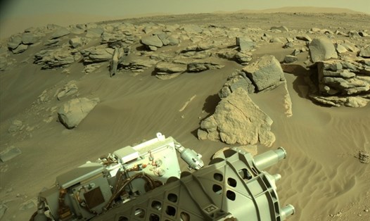 Tàu thám hiểm Perseverance trên sao Hỏa. Ảnh: NASA