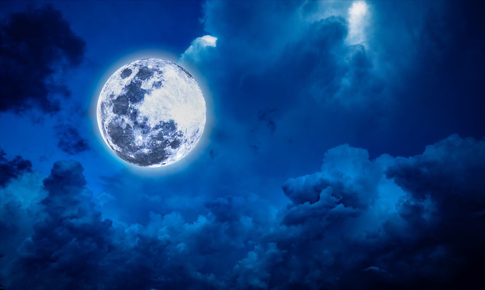Tin vũ trụ nóng nhất tuần Ngắm trăng xanh kỳ thú đúng rằm tháng 7