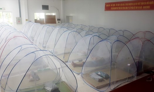 Chỗ nghỉ ngơi của người lao động thực hiện "3 tại chỗ" của một doanh nghiệp ngành dệt may Việt Nam (ảnh minh hoạ). Ảnh: CĐN