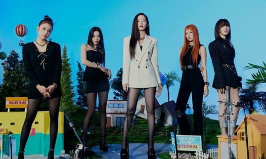 Mini album mới của Red Velvet "thống trị" nhiều bảng xếp hạng. Ảnh: Poster.