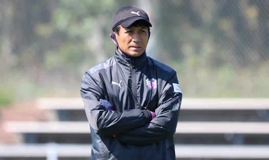 Akio Kogiku sẽ làm huấn luyện viên mới của Cerezo Osaka, dẫn dắt Đặng Văn Lâm. Ảnh: Cerezo Osaka