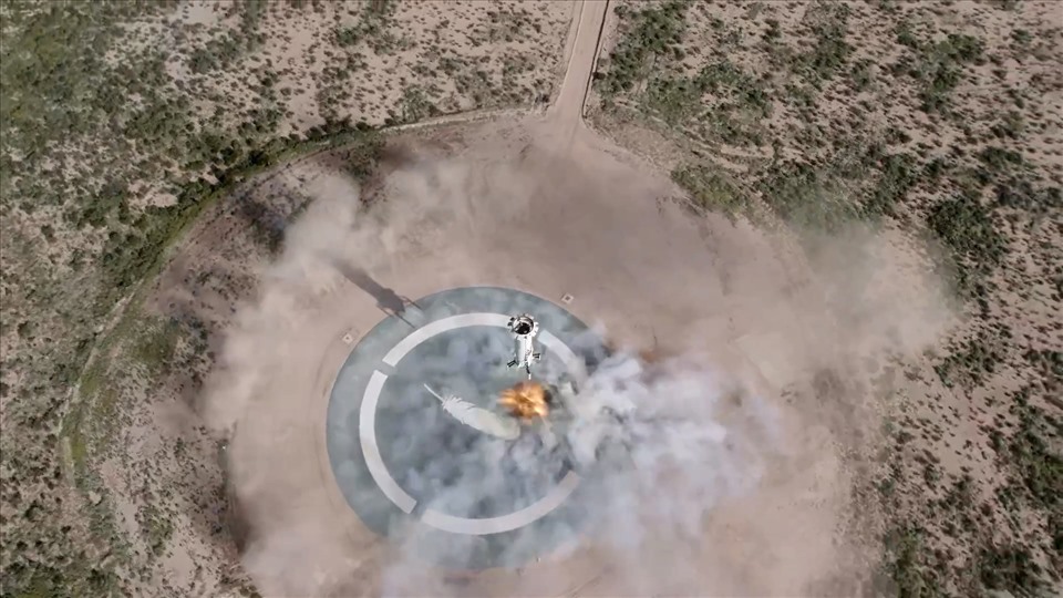 Tên lửa New Shepard hạ cánh ở Tây Texas ngày 26.8. Ảnh: NASA