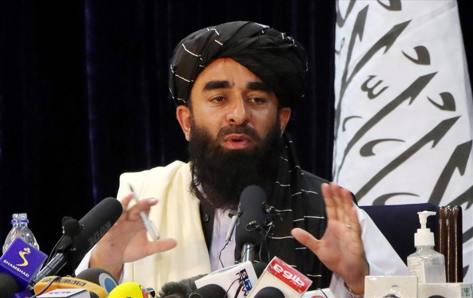 Zabihullah Mujahid, phát ngôn viên chính của phong trào Taliban ở Afghanistan. Ảnh: AFP