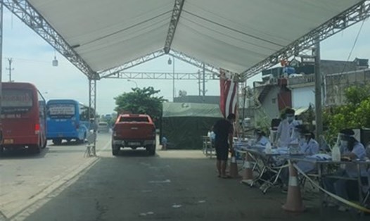 Từ 0h ngày 30.8, Thái Bình quyết định dừng việc test nhanh SARS-CoV-2 tại các chốt liên ngành cửa ngõ ra vào tỉnh. Ảnh: T.D