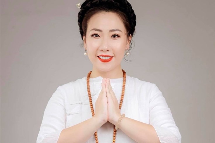Sao Mai Hiền Anh nối dài dòng chảy nhạc Phật Sao Mai Hiền Anh nối dài dòng chảy nhạc Phật