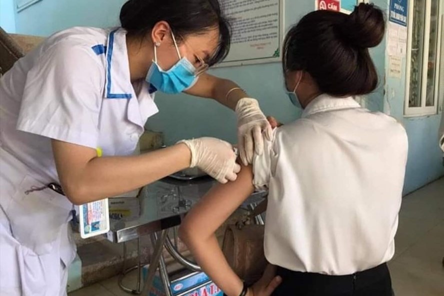 Người dân tiêm vaccine COVID-19. Ảnh minh hoạ: Bộ Y tế.