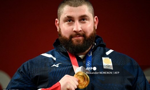 Lasha Talakhadze giành Huy chương Vàng môn cử tạ hạng cân trên 109kg nam Olympic Tokyo 2020. Ảnh: AFP