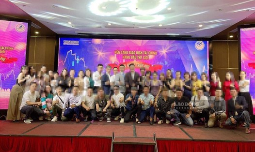 Một sự kiện của sàn tiền ảo Wolf Broker tổ chức tại TP.Hạ Long (Quảng Ninh) vào tháng 11.2020. Ảnh: Nhà đầu tư cung cấp.