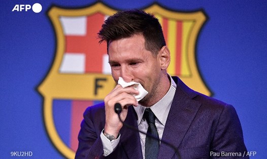 Messi tại buổi họp báo chia tay Barca. Ảnh: AFP.