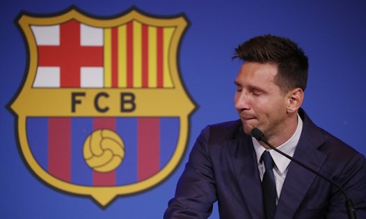Messi rời Barca trong nước mắt. Ảnh: FC Barcelona.