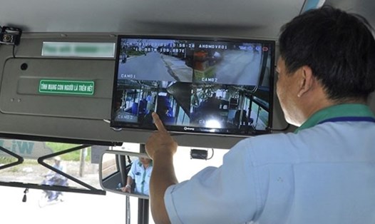 Dữ liệu hình ảnh từ camera lắp trên xe phải được truyền về máy chủ của Tổng cục Đường bộ Việt Nam. Ảnh: Ninh Giang