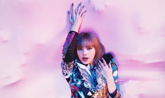 Lisa - Blackpink ra mắt MV solo. Ảnh: Xinhua.
