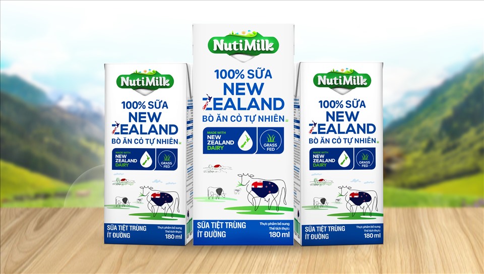 Nutifood giảm 50% đối với sản phẩm NutiMilk 100% Sữa New Zealand Bò Ăn Cỏ Tự Nhiên Ít Đường.