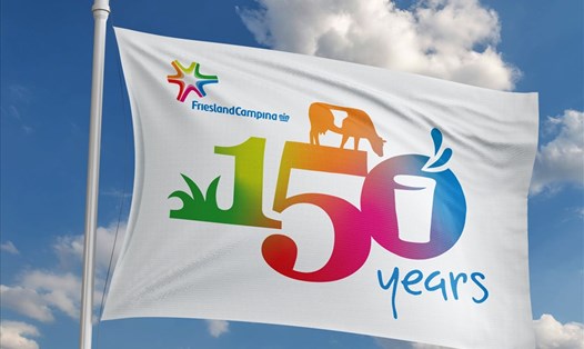 Lá cờ kỷ niệm 150 năm của Tập đoàn FrieslandCampina