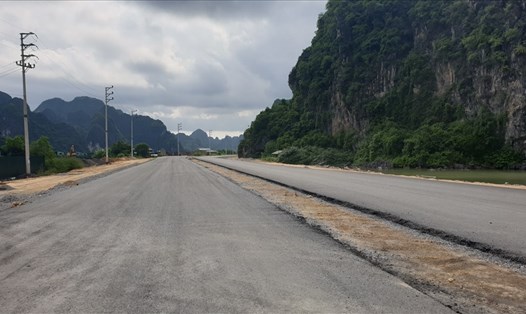 Một đoạn thuộc Dự án đường bao biển Hạ Long - Cẩm Phả. Ảnh: Nguyễn Hùng