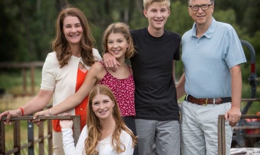 Gia đình Bill - Melinda Gates. Ảnh: Facebook Bill Gates