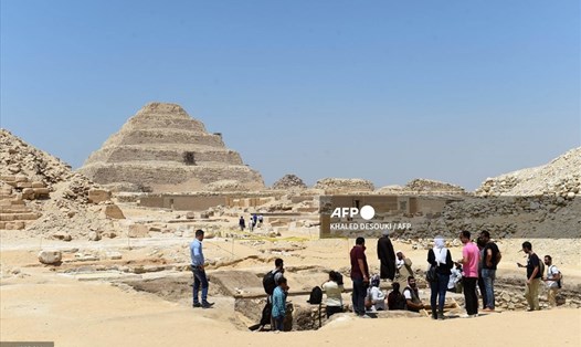 Khu khảo cổ Ai Cập Saqqara, phía nam thủ đô Cairo. Trong ảnh là kim tự tháp Step của pharaoh Djoser. Ảnh: AFP