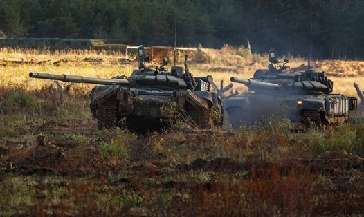 Xe tăng trong cuộc tập trận Zapad-2021. Ảnh: AFP