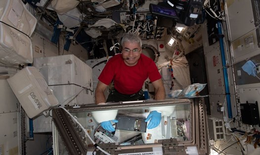 Phi hành gia Mark Vande Hei của NASA trên Trạm Vũ trụ Quốc tế vào tháng 6.2021. Ảnh: NASA