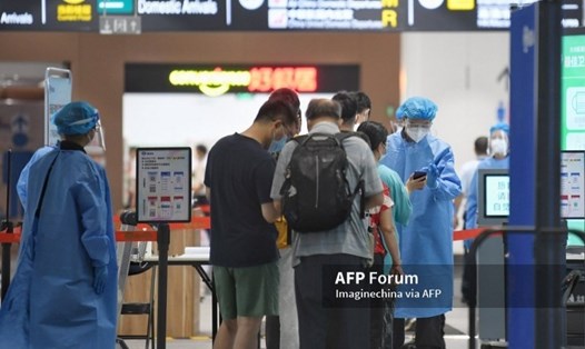 Hàng loạt tỉnh, thành phố lớn ở Trung Quốc thận trọng đưa ra cảnh báo du lịch trước thềm kỳ nghỉ lễ lớn ở nước này. Ảnh: AFP