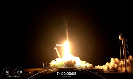 SpaceX phóng thành công tàu vũ trụ Crew Dragon đưa 4 phi hành gia dân sự vào quỹ đạo. Ảnh: SpaceX