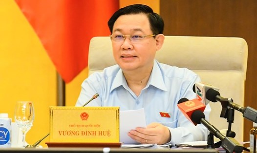 Chủ tịch Quốc hội cho ý kiến về dự thảo Nghị quyết về thí điểm một số cơ chế, chính sách đặc thù phát triển tỉnh Thanh Hóa. Ảnh: Minh Hùng