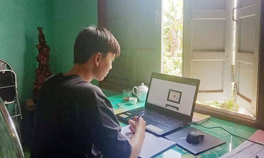 Đại học Đà Nẵng phát động ủng hộ “Máy tính cho em”. Ảnh: ĐN