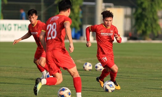 Đội tuyển Việt Nam gấp rút về nước sau trận đấu với Saudi Arabia. Ảnh: VFF