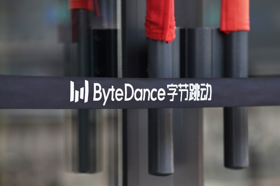 Logo ByteDance ở lối vào văn phòng ByteDance ở Bắc Kinh, Trung Quốc. Ảnh: AFP