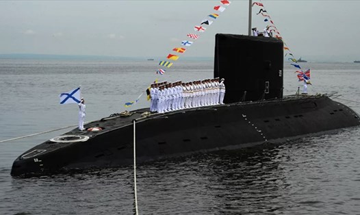Tàu ngầm Nga lớp Varshavyanka. Ảnh: Sputnik