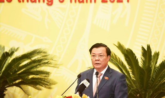 Bí thư Thành ủy Hà Nội Đinh Tiến Dũng phát biểu tại kỳ họp thứ 2 HĐND thành phố Hà Nội khóa XVI, nhiệm kỳ 2021-2026. Ảnh: PV