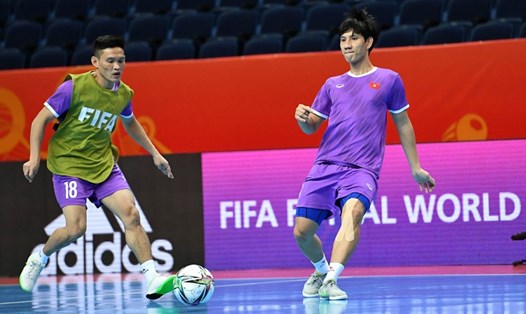 Tuyển Việt Nam đối đầu tuyển Nga - đương kim Á quân futsal World Cup. Ảnh VFF