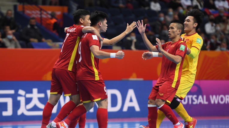 HLV tuyển Futsal Nga: Các cầu thủ Việt Nam khiến chúng tôi bối rối