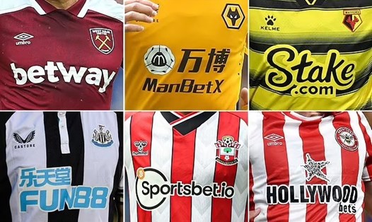 Các hãng cá cược đã xuất hiện từ lâu trên áo đấu của các đội Premier League. Ảnh: AFP.