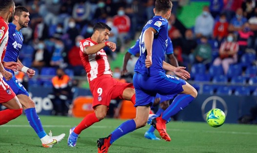 Bàn thắng Luis Suarez ghi ở phút 78 trận đấu với Getafe đã giúp anh tạo nên thống kê vô cùng độc đáo. Ảnh: AFP