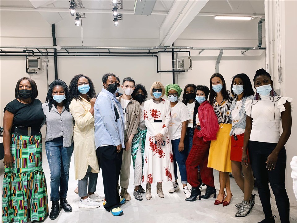 Nhà thiết kế Phan Đăng Hoàng được lựa chọn tham dự show Milan Fashion Week. Ảnh: NVCC Nhà thiết kế Phan Đăng Hoàng được lựa chọn tham dự show Milan Fashion Week. Ảnh: NVCC