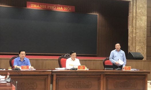 Phó Bí thư Thành uỷ Hà Nội Nguyễn Văn phong phát biểu tại cuộc họp trực tuyến toàn quốc giữa Ban Chỉ đạo với các địa phương trên cả nước về công tác phòng, chống dịch COVID-19.