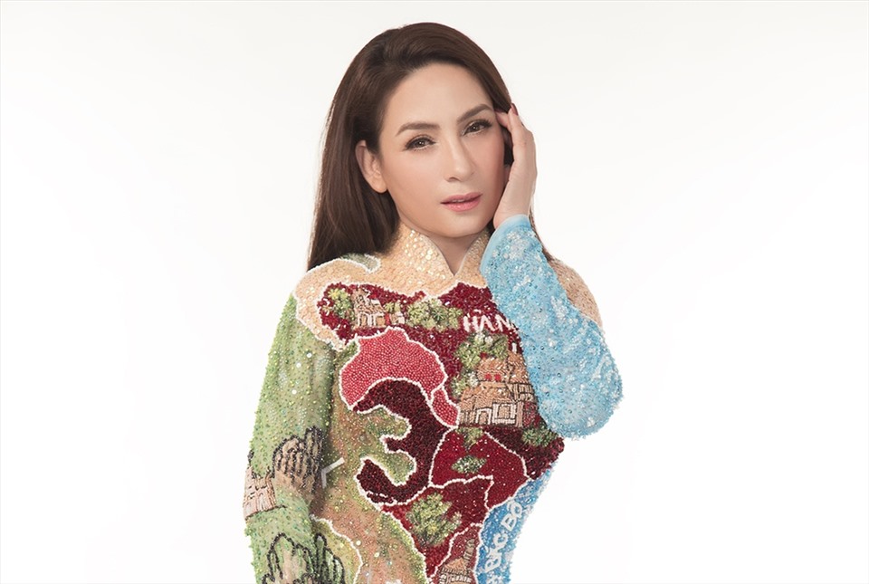 Sức khỏe ca sĩ Phi Nhung đang tốt hơn sau phẫu thuật. Ảnh: Phía nghệ sĩ cung cấp.