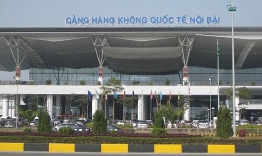 Thành phố Hà Nội chưa muốn tiếp nhận các chuyến bay chở khách đến Nội Bài. Ảnh GT