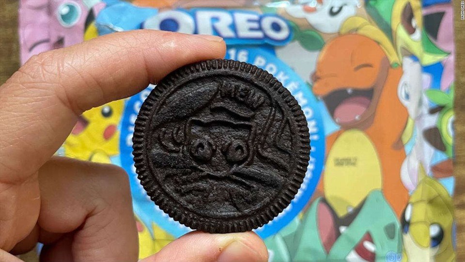 Bánh quy Oreo hình Mew được rao bán với giá lên tới 10.000 USD. Ảnh: Oreo Bánh quy Oreo hình Mew được rao bán với giá lên tới 10.000 USD. Ảnh: Oreo