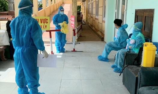 Số bệnh nhân dương tính với SARS-CoV-2 tại Quảng Bình tăng cao trong hơn 1 tuần nay. Ảnh: LPL
