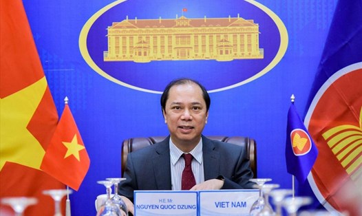 Thứ trưởng Ngoại giao Nguyễn Quốc Dũng dự hội nghị trù bị các Quan chức cao cấp ASEAN. Ảnh: BNG
