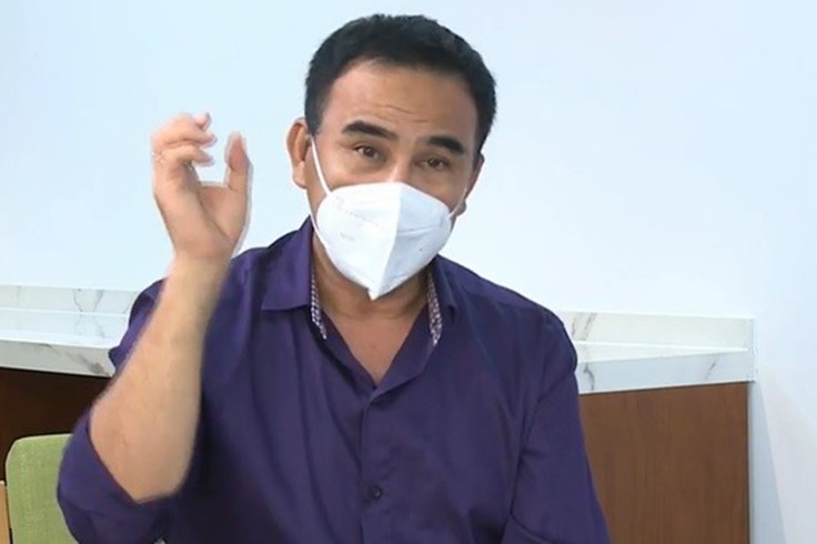 MC Quyền Linh gặp sự cố hy hữu trên sóng livestream