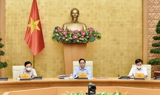 Thủ tướng Phạm Minh Chính, Trưởng Ban Chỉ đạo quốc gia phòng chống dịch COVID-19 chủ trì cuộc họp trực tuyến toàn quốc của Ban Chỉ đạo với các địa phương. Ảnh: Nhật Bắc