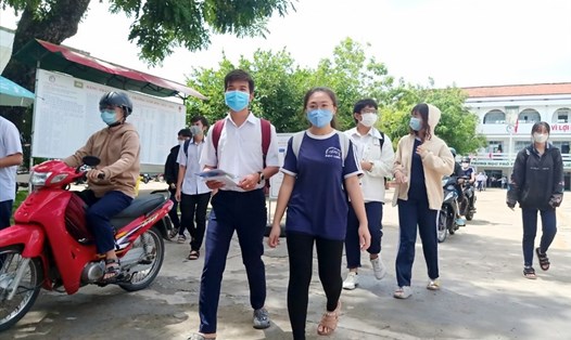 Dù đã nới lỏng giãn cách, nhưng học sinh tại tỉnh Bạc Liêu vẫn chưa được đến trường vào năm học mới này. Ảnh: Nhật Hồ