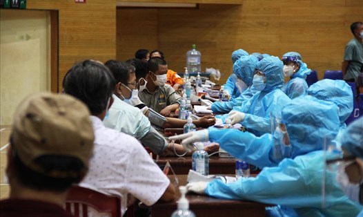 Đà Nẵng đề nghị công an chia sẻ dữ liệu dân cư phục vụ tiêm vaccine COVID-19. Ảnh: TT