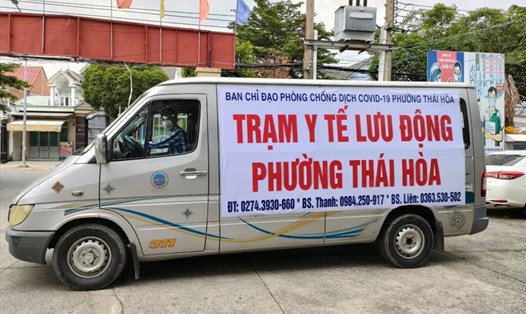 Xe của trạm y tế lưu động phường Thái Hòa, thị xã Tân Uyên, Bình Dương.