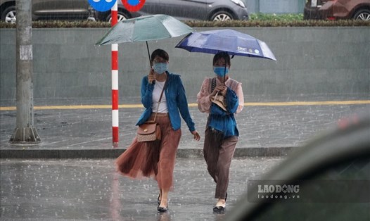 Từ chiều tối nay 7.9, bắt đầu xuất hiện mưa dông nhiều nơi tại Bắc Bộ. Ảnh minh hoạ: Quang Minh.