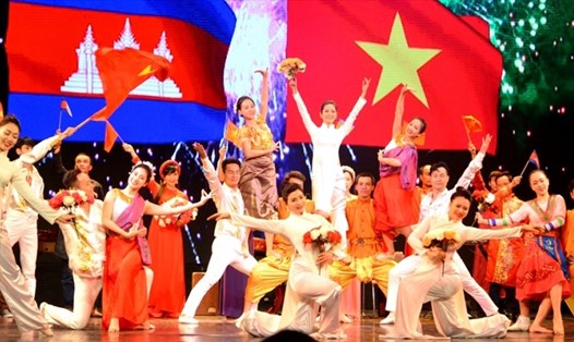 Việt Nam đăng ký tham dự Liên hoan Văn hóa Á – Âu 2021 được tổ chức tại Campuchia tháng 11. Ảnh: LĐ