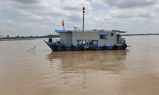 Tàu đo thủy văn trên sông Tiền Trạm Thủy văn Mỹ Thuận Đài KTTV khu vực Nam bộ.